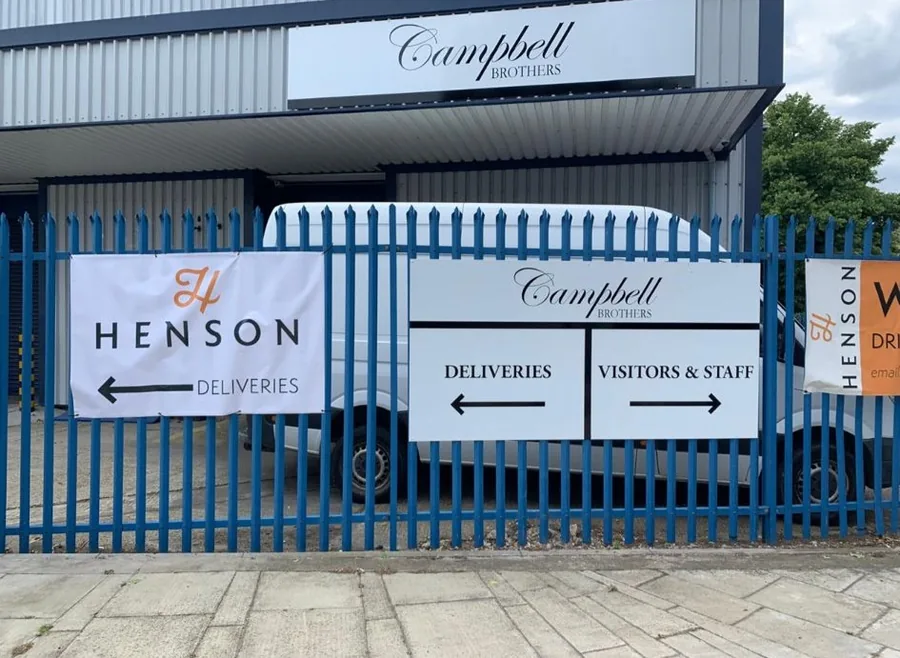 Campbell Brothers and Henson directional banners and signage by Talion Graffix