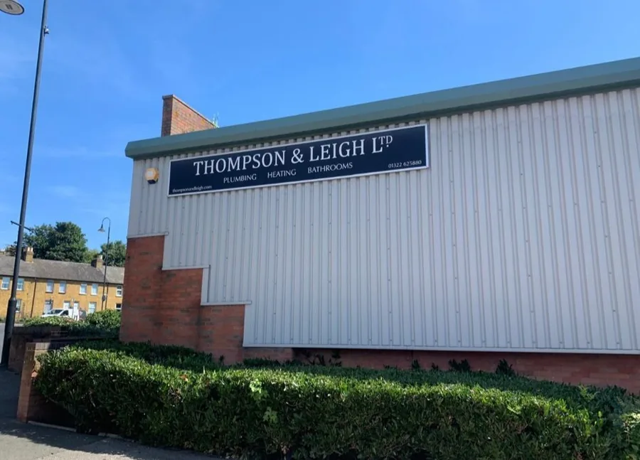 Thompson and Leigh Ltd building fascia sign by Talion Graffix