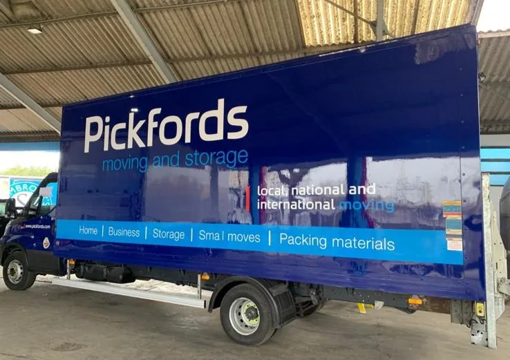 Pickfords Moving and Storage lorry graphics by Talion Graffix